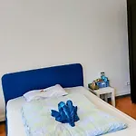 Eastside - In Geteilter Mit Gemeinschaftsbad שטוטגרט