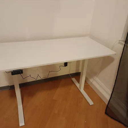 Homestay Eastside - In Geteilter Mit Gemeinschaftsbad Stuttgart