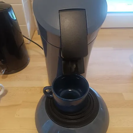 Eastside - In Geteilter Mit Gemeinschaftsbad *