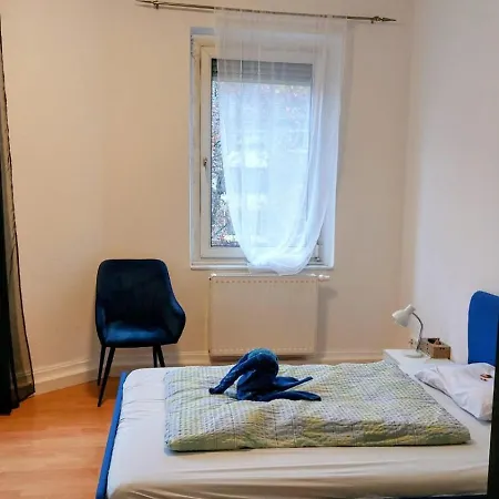 Eastside - In Geteilter Mit Gemeinschaftsbad Stuttgart