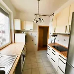 Eastside - In Geteilter Mit Gemeinschaftsbad * Štutgart